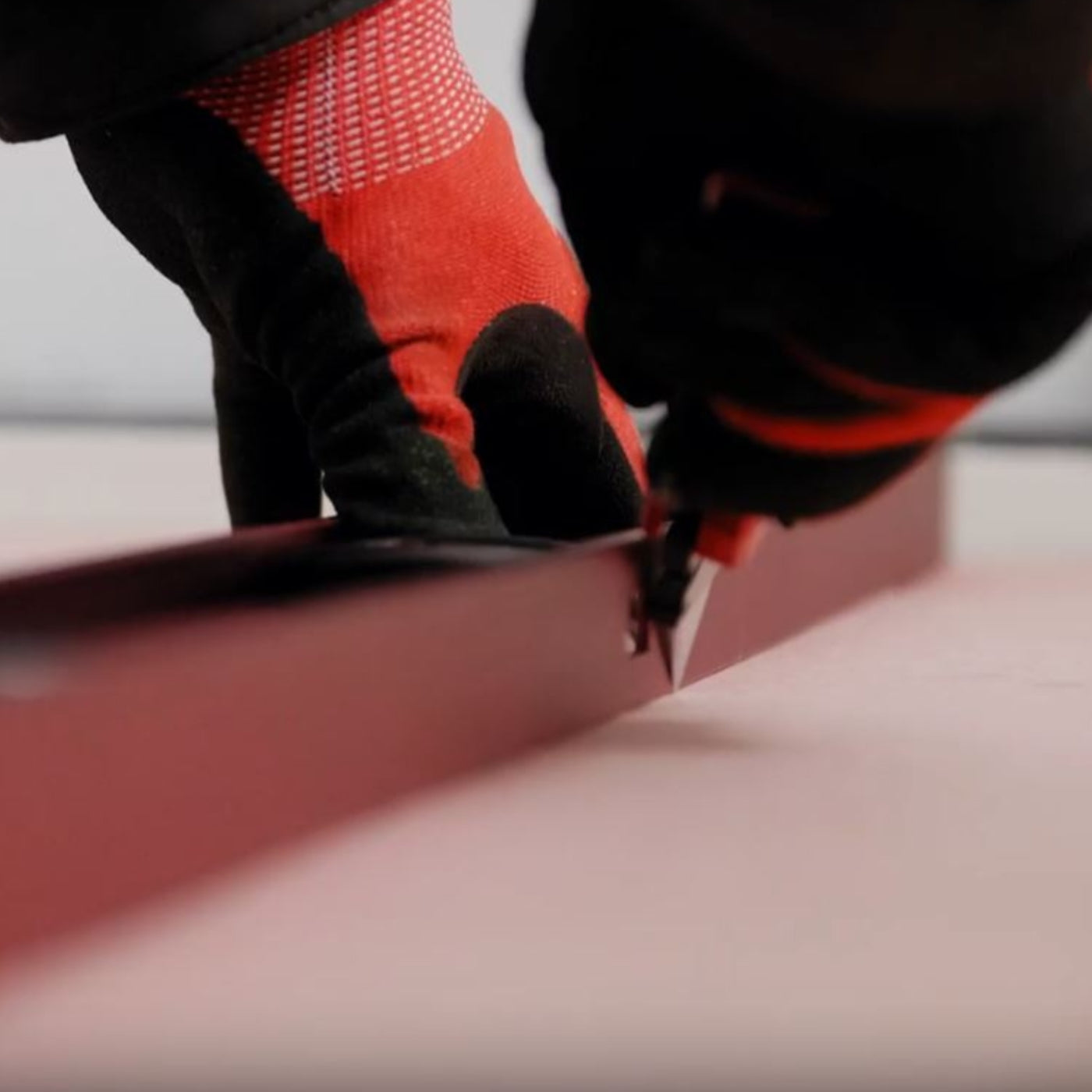BelttonBoard MAX 2mm – Miljövänlig Ersättare till Masonitskiva för Golvskydd