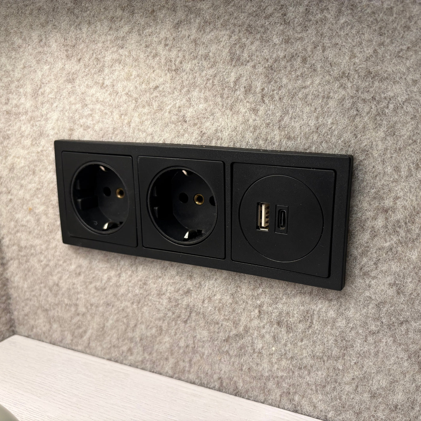 Kontorsbås Beltton Work Pod H225 x B110 x D105 cm