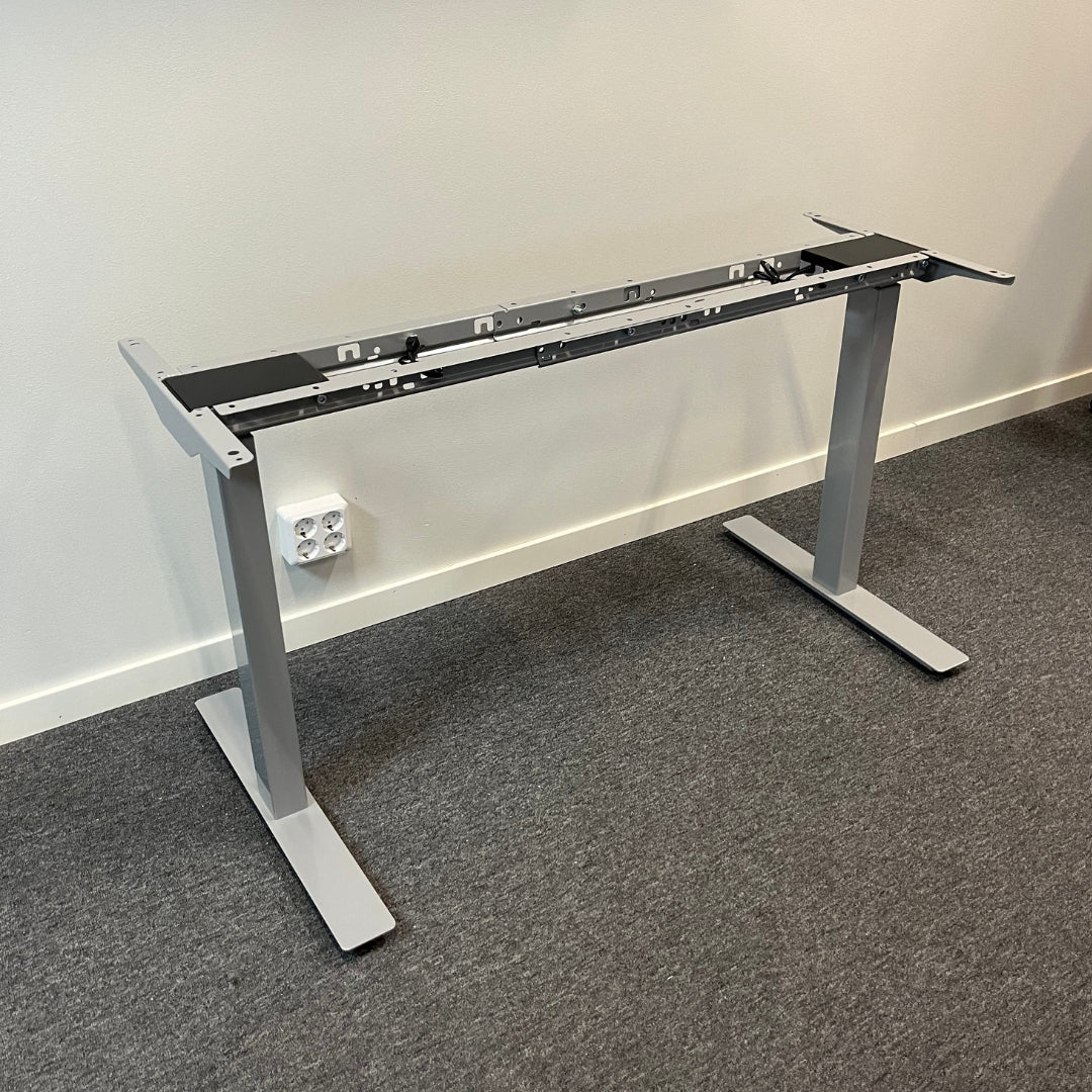 Höj och sänkbart stativ, Svensktillverkat, 2 motorigt, 100kg lyftkraft