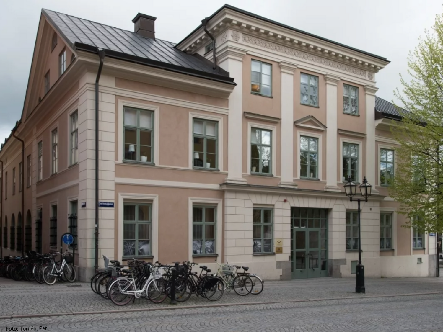 Tysta rum i kontorslandskap har stärkt Vi-känslan hos Kommuninvest