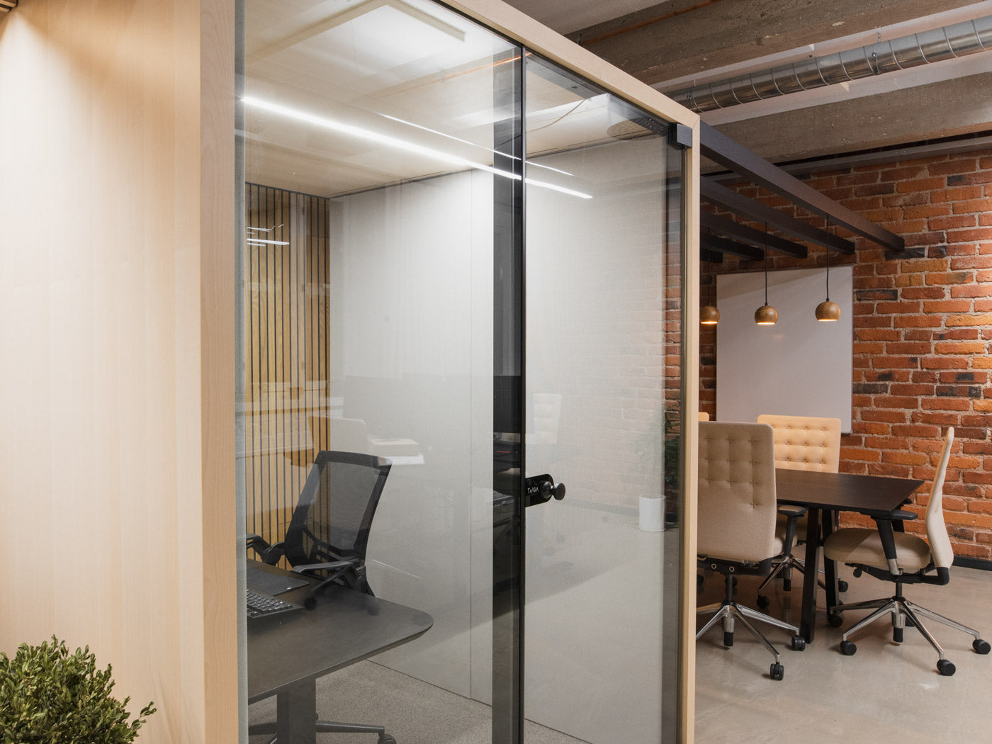 Lohko Picea3 kontorsbås | 1-2 personer