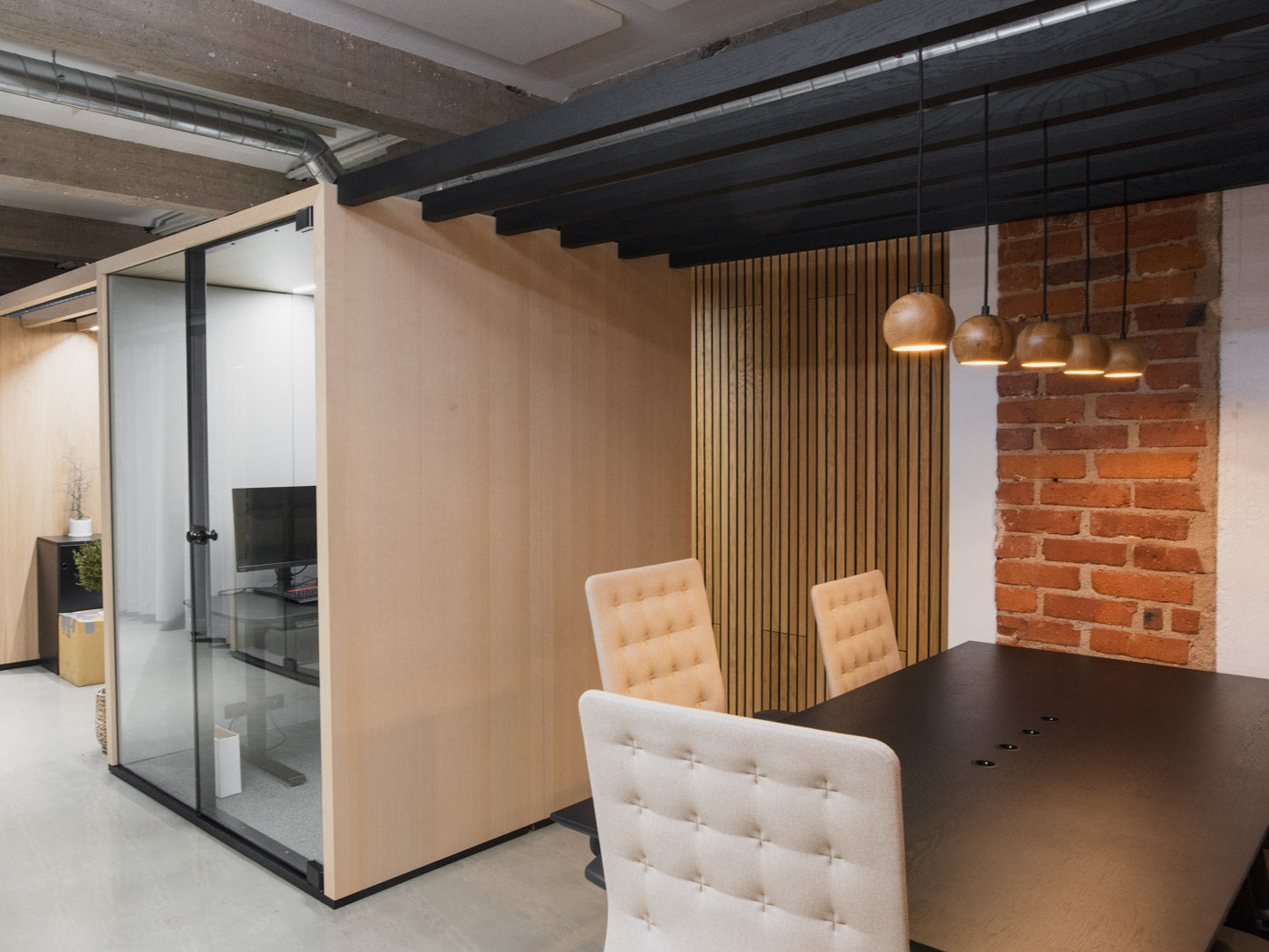 Lohko Picea3 kontorsbås | 1-2 personer