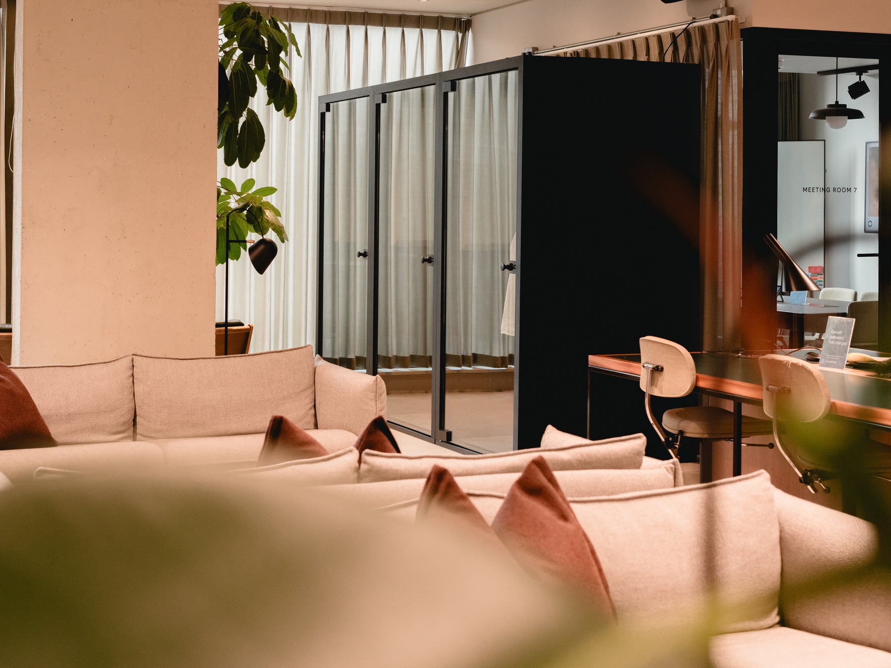 Lohko Box1 | 1 person