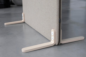 whiteboard-floor-screen